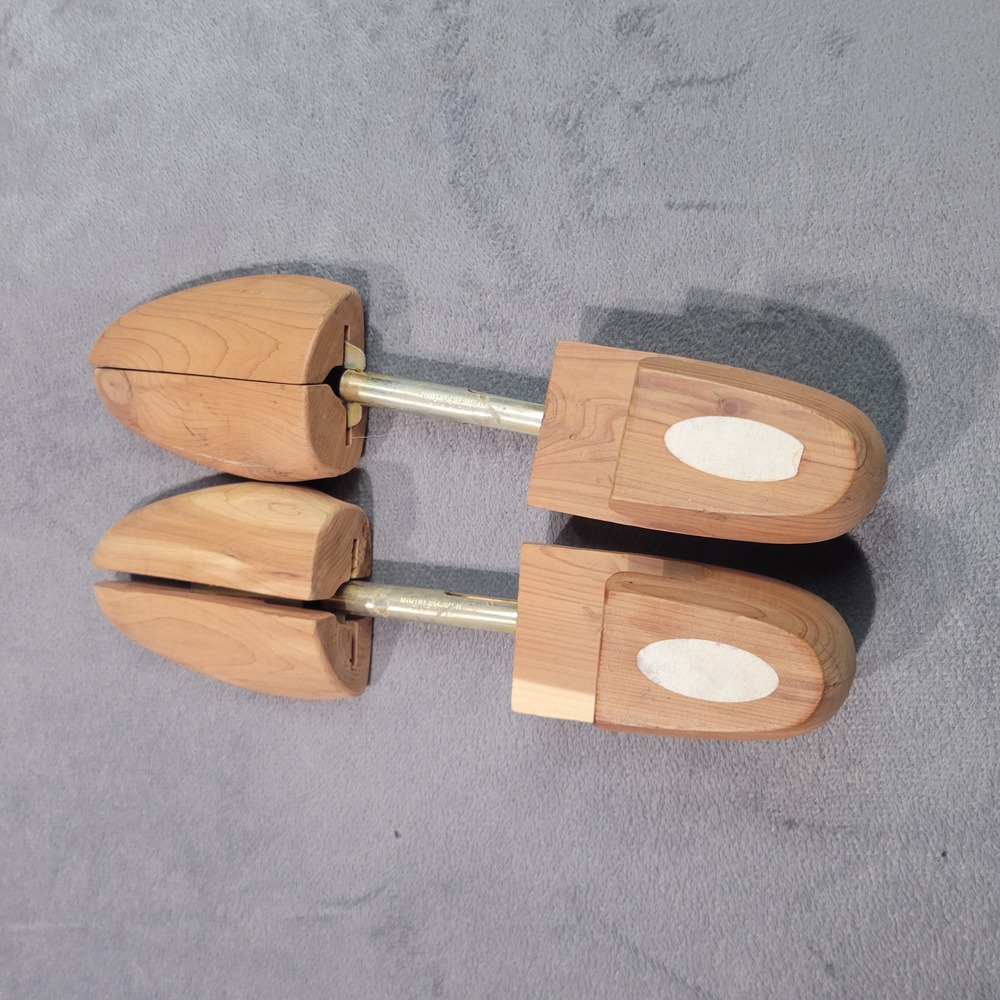 Unbranded Shoe Tree Mens Adjustable Natural Cedar Wood Tan Aromatic Shapers Pair